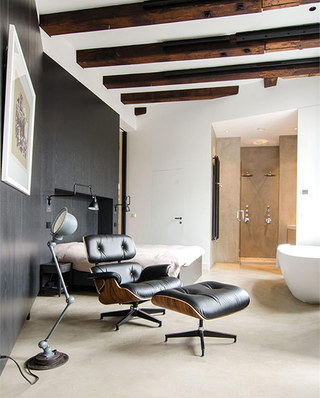 150平LOFT公寓卧室休闲椅设计