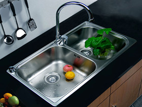 厨房水槽选购技巧 厨房水槽安装注意事项