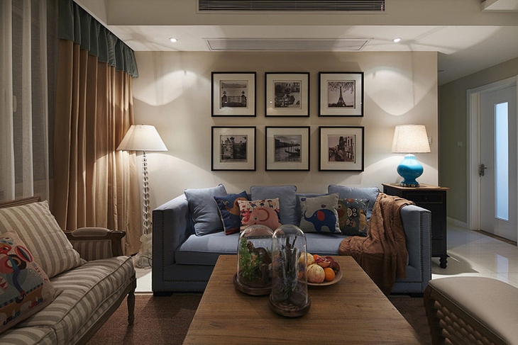 复古美式客厅 沙发照片墙效果图