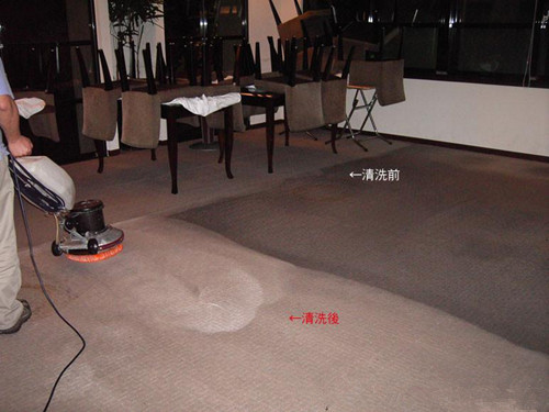 清洗地毯的流程及误区 家用地毯多久清洗一次