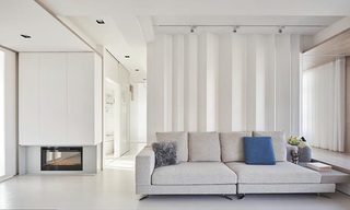 明亮现代风客厅沙发隔断设计