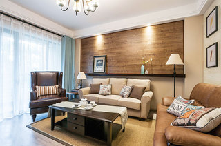 古典混搭客厅实木背景墙设计