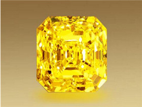 黄色钻石是怎样形成的 如何辨别黄色钻石