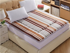 木板床床垫的缺点  睡木板床的好处