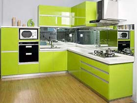 清新一刻  10款绿色系厨房图片