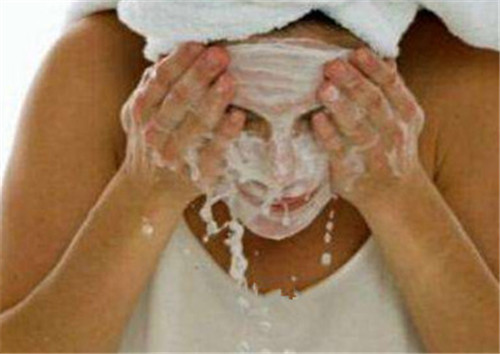 过期牛奶可以洗脸吗 过期牛奶可以怎么处理