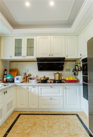 三居室欧式风格厨房装修效果图