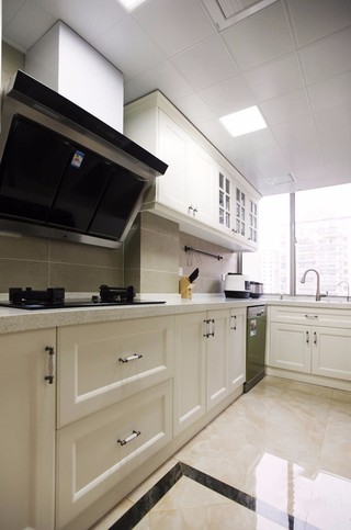 三居室美式风格厨房装修效果图