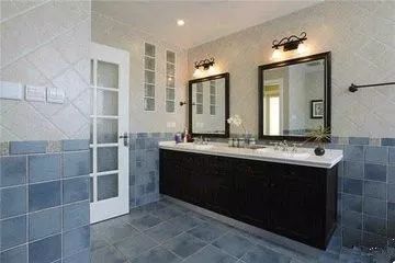 卫生间墙面通铺瓷砖已经out了 现在卫浴都怎么装？