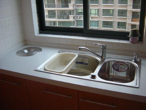厨房水槽是单盆好还是双盆好？装过三套房之后总算弄清楚了！