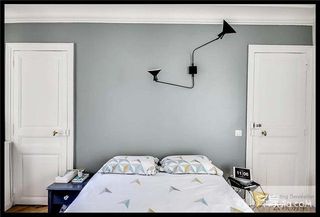 小户型宜家风两居装修床头壁灯设计图