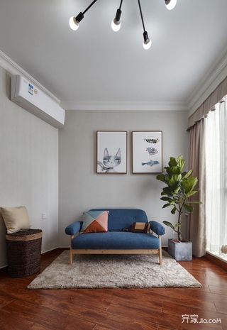 125平美式风格三居装修沙发背景墙图片
