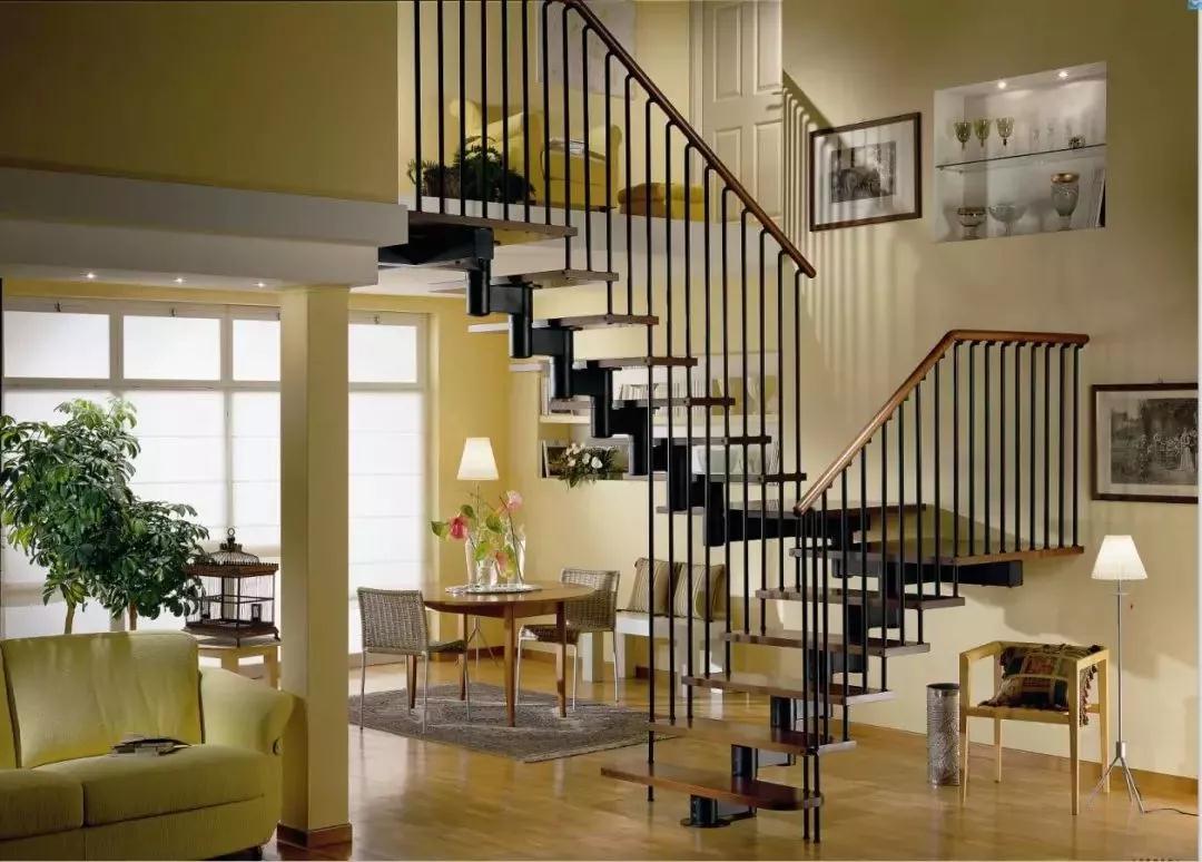 复式房室内楼梯设计手绘效果图_装信通网效果图