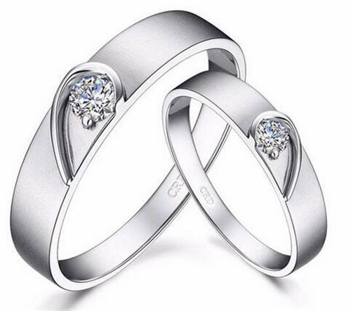 一般人结婚买什么戒指(结婚戒指应该买什么样的)