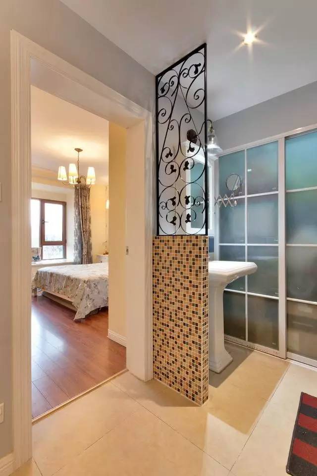 墙纸怎么做保护 23401346.jpg