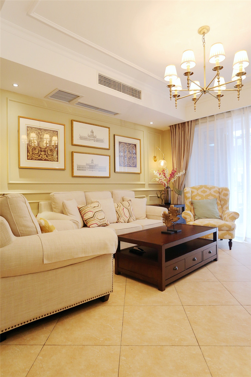 现代美式风格四居沙发背景墙装修效果图