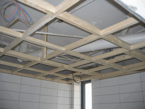 卫生间吊顶怎么拆下来图片