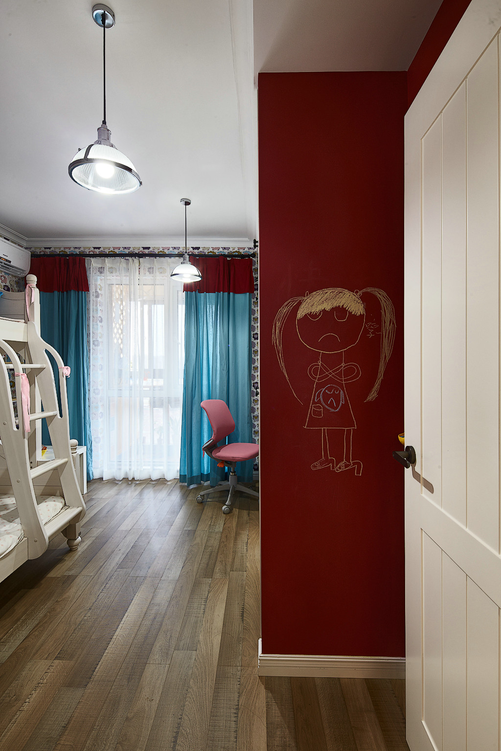 三居室装修,120平米装修,15-20万装修,北欧风格,儿童房,红色