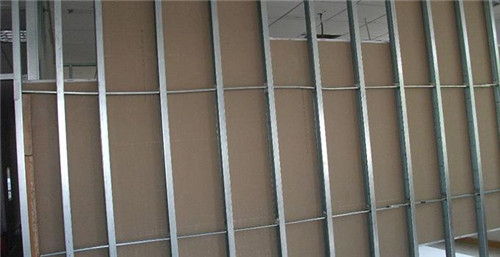 [徐州领航装饰]轻钢龙骨隔墙安装规范是怎样的，应该如何施工安装