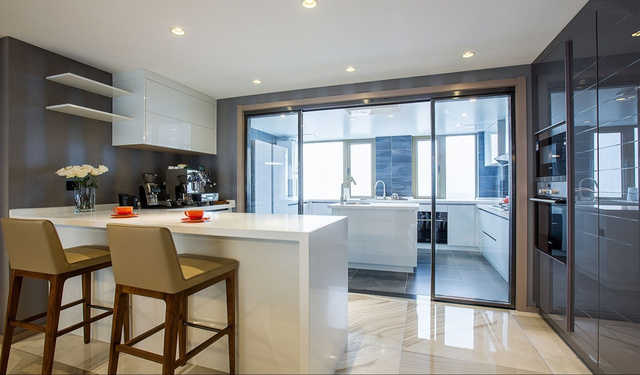 188平现代风格吧台装修效果图