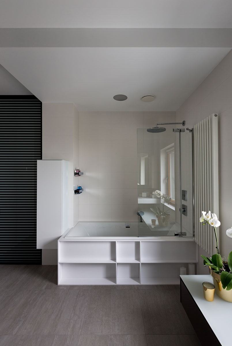 公寓装修,140平米以上装修,20万以上装修,现代简约风格,浴缸