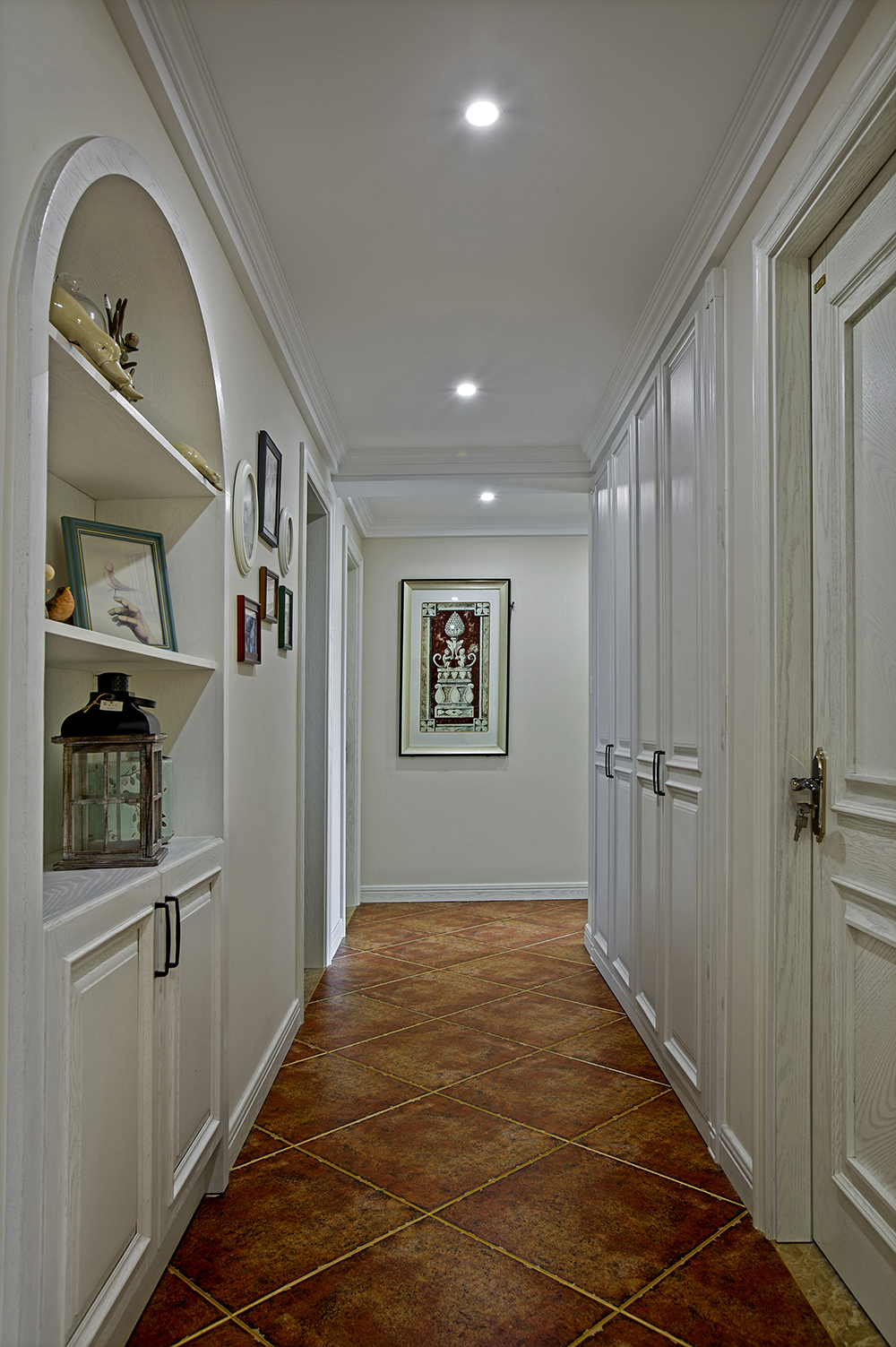 三居室美式风格走廊装修设计图