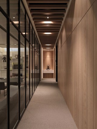 简约现代公寓走廊装修设计效果图