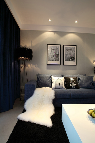 三居室现代简约沙发背景墙装修效果图