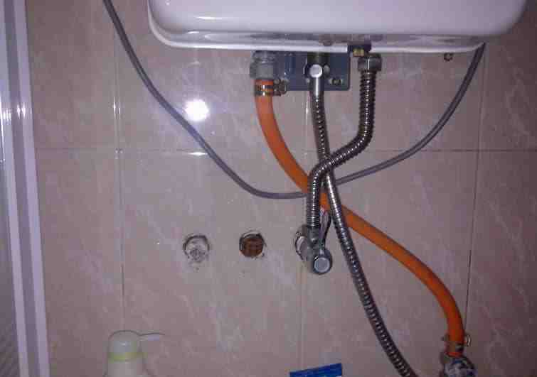 热水器排气管安装要求是什么