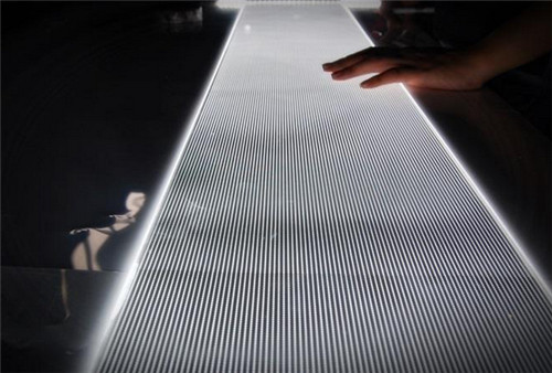 玻璃导光板的优缺点是什么