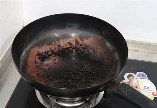 做饭烧焦锅真实图片图片